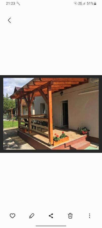 Hanna Apartman Apartment Balatonlelle Bagian luar foto